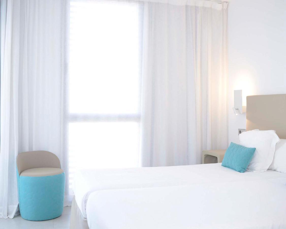 Apartaments B-Llobet Sun & Confort อิบิซาทาวน์ ภายนอก รูปภาพ