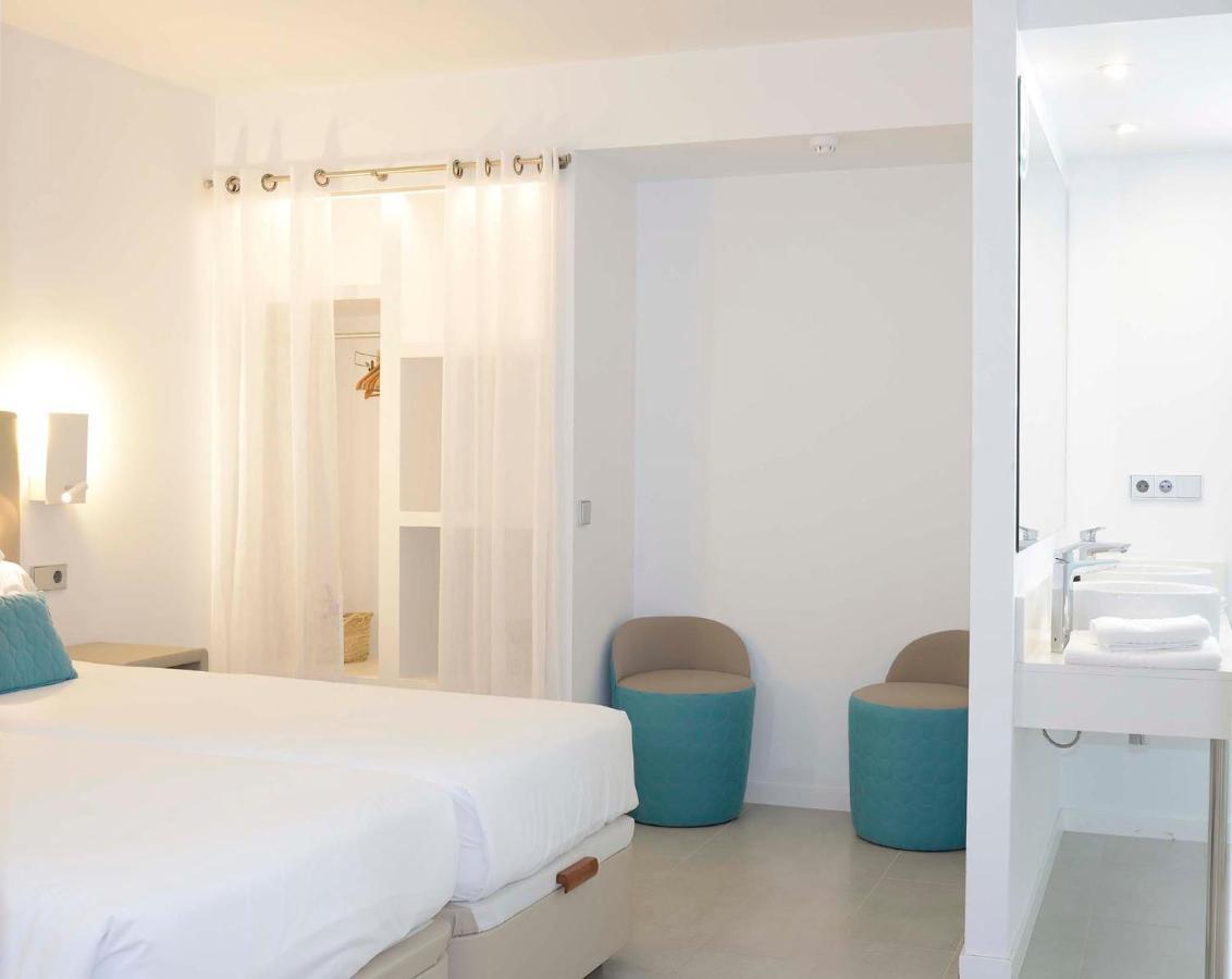 Apartaments B-Llobet Sun & Confort อิบิซาทาวน์ ภายนอก รูปภาพ