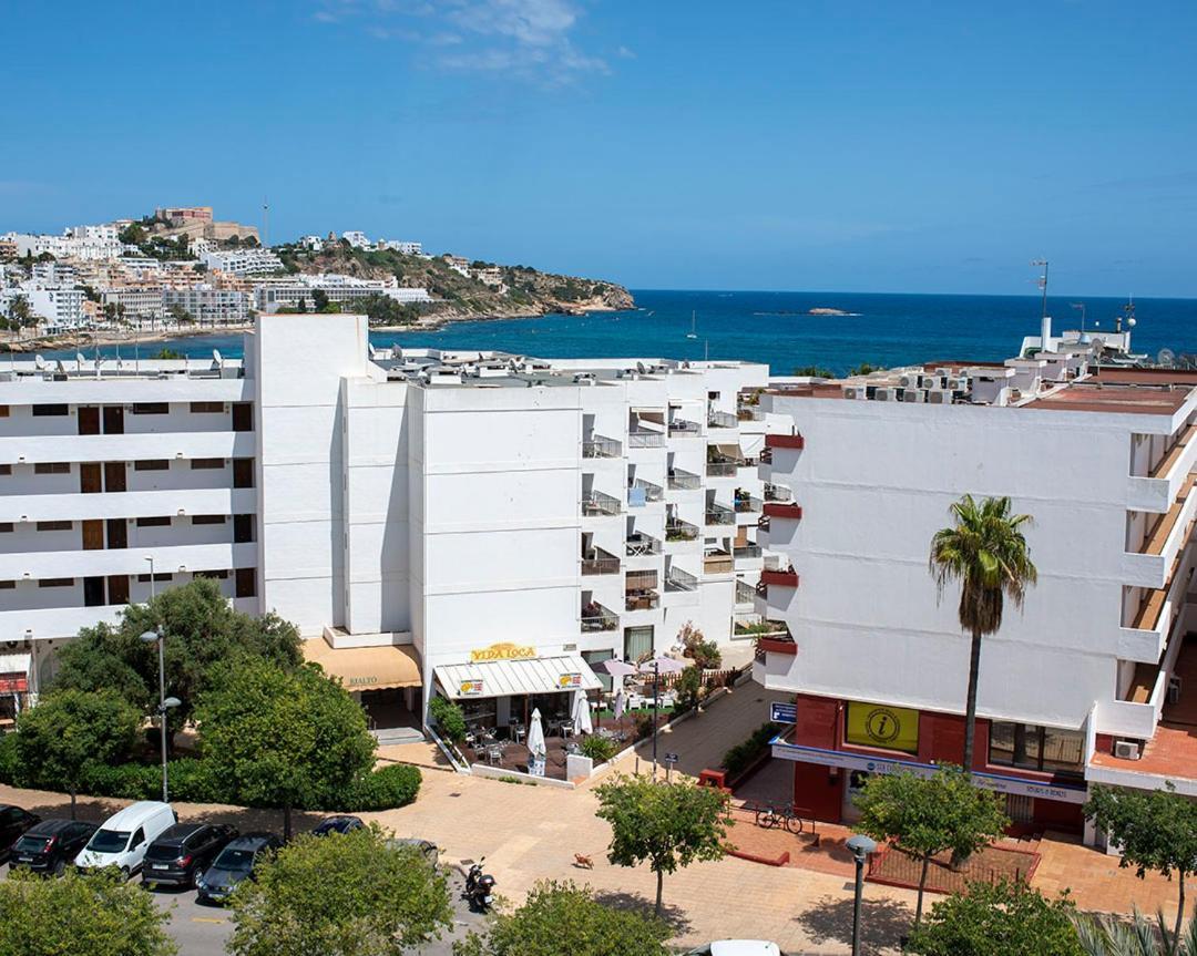 Apartaments B-Llobet Sun & Confort อิบิซาทาวน์ ภายนอก รูปภาพ