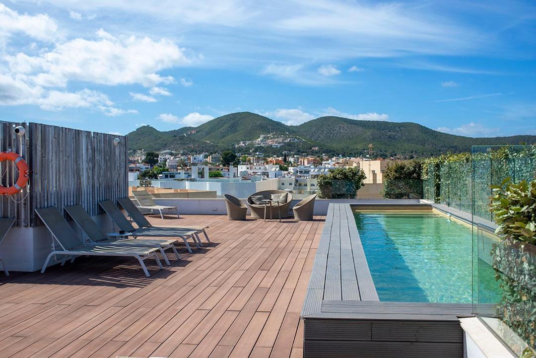 Apartaments B-Llobet Sun & Confort อิบิซาทาวน์ ภายนอก รูปภาพ